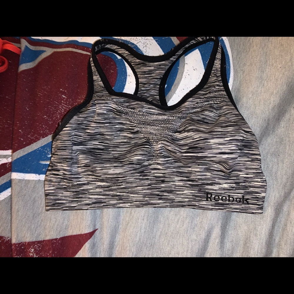 Sports bra